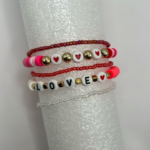 5PC Red and Pink Love Letter Bracelet Stack - Picture 2 of 4